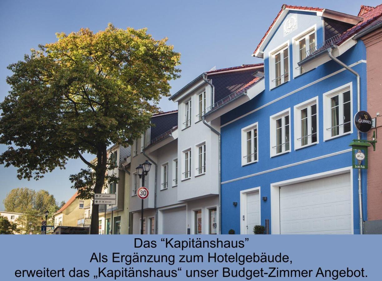 Hotel Am Yachthafen Waren  Exteriér fotografie