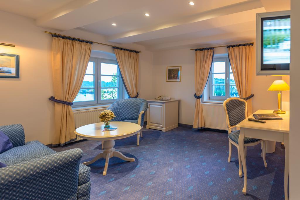 Hotel Am Yachthafen Waren  Exteriér fotografie