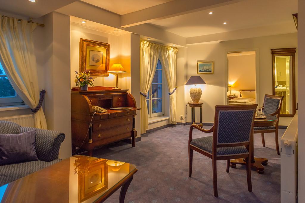 Hotel Am Yachthafen Waren  Exteriér fotografie